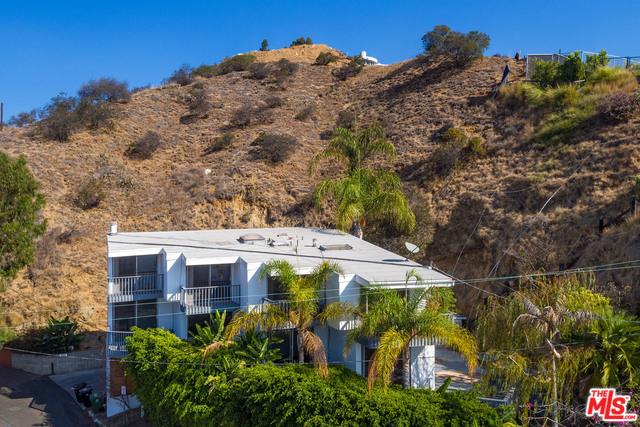 53171 8020 FLORAL Ave.