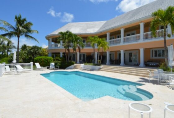 53242 Lyford Cay