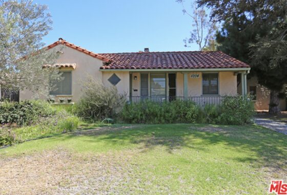 53838 4204 East Blvd.