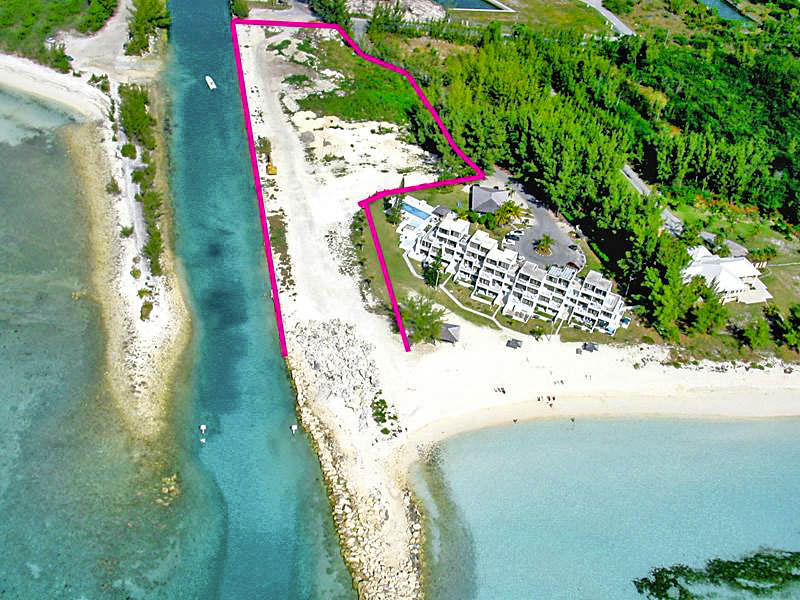 53850 Beautiful Beachfront Tract in Bahama Terrace