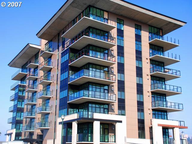 58361 1830 NW Riverscape U801