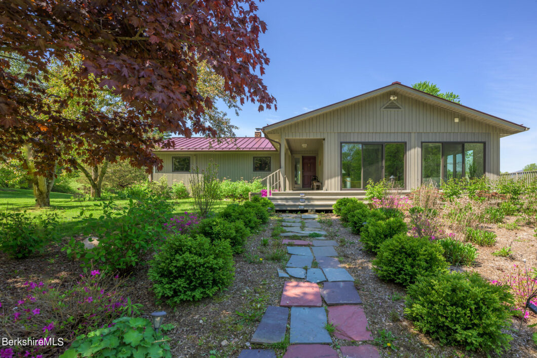 62013C1744485878922 42 Valley View Rd