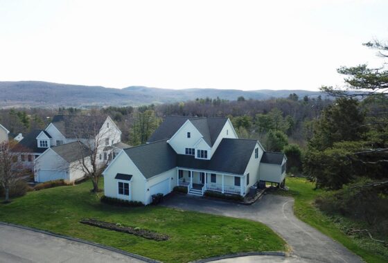 62013C1744609505367 15 Blossom Hill
