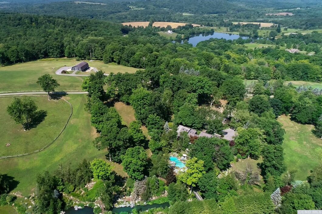 62013C1744830443196 181 Golf Course Rd