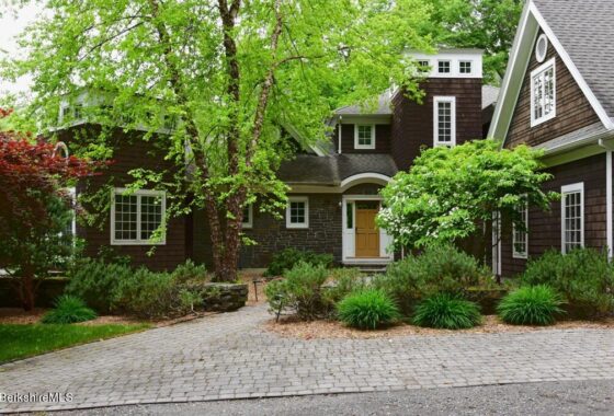 62013C1744838051370 112 Brush Hill Rd