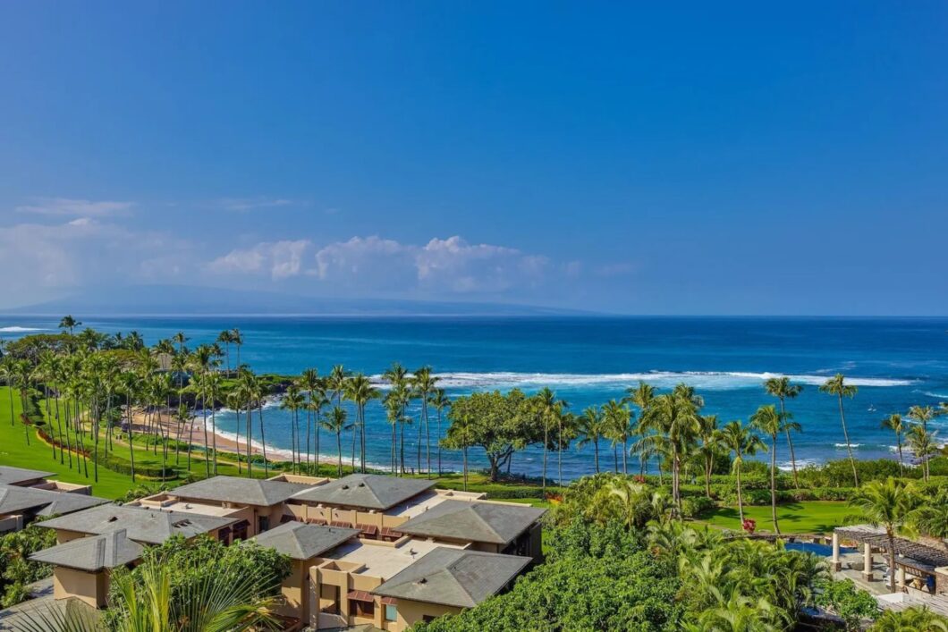 64271C1753231932645 1 Bay Drive