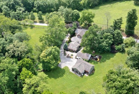 64552C1767966939298 2400 Grubbs Mill Road