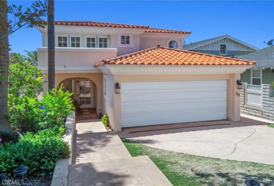 64746C1752330346091 318 E Maple Ave