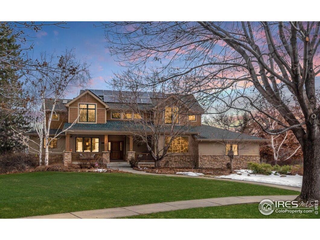 65621C1759598123260 1560 Northfield Ln