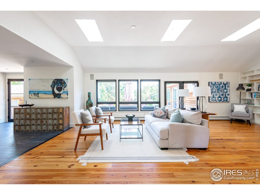 65621C1759598135914 7891 Scenic Dr