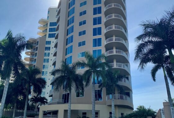 6564C1574641191541 4501 Gulf Shore BLVD N