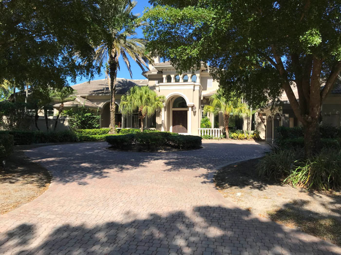 6564C1574641547513 1658 Chinaberry Ct