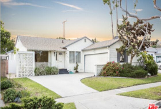 65710 4351 Jasmine Ave.