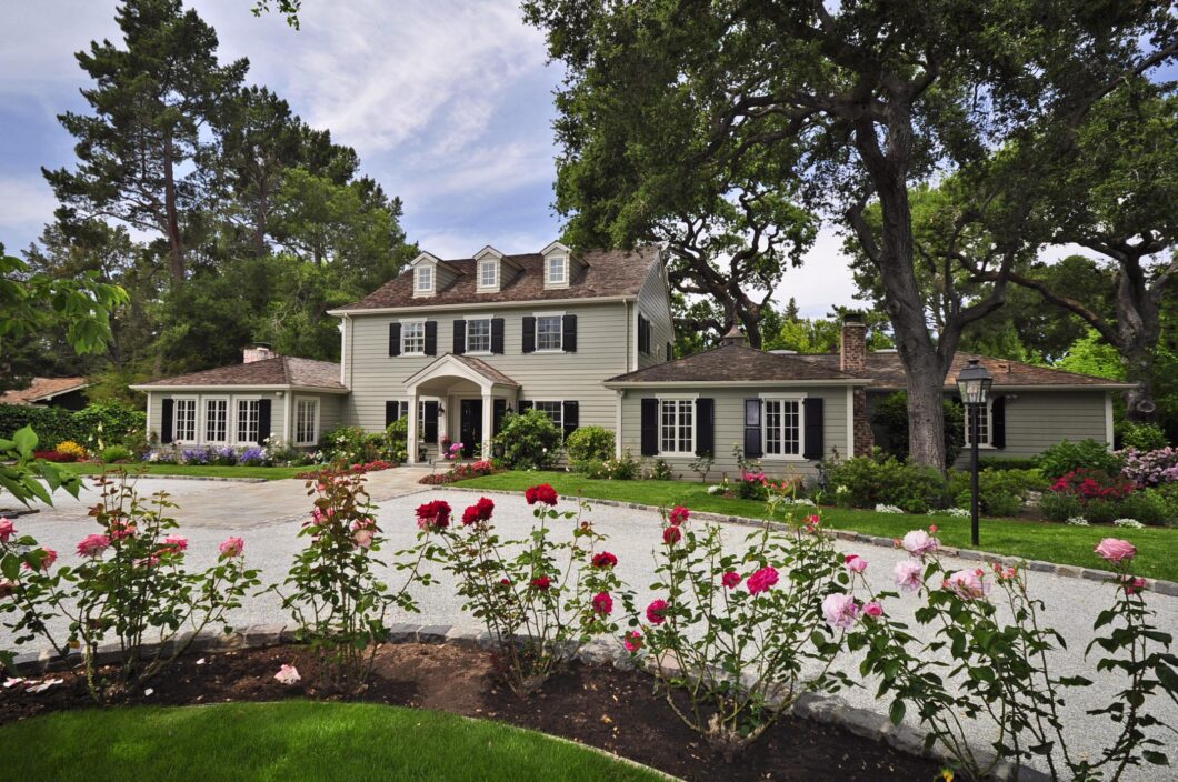 66493 82 Atherton Ave SOLD