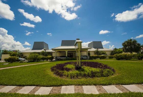 66725 IDEAL HOTEL INVESTMENT