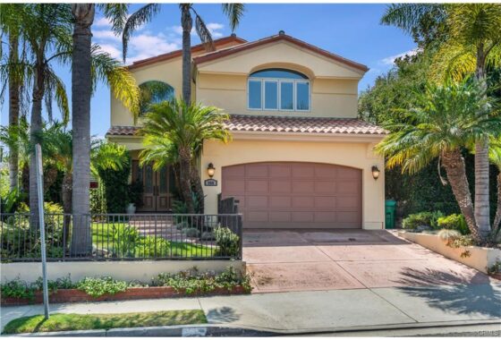 67343 808 Rosecrans Ave