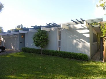 67403 784 Holly Oak