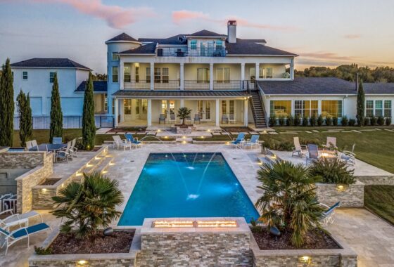 7683C1571680255395 7601 Sierra Lane