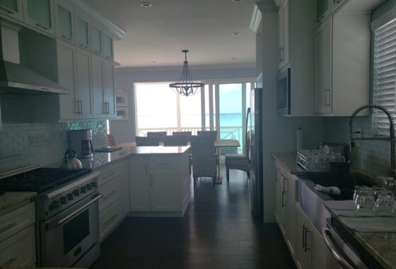 7932C1609742092218 West Bay Street – Beach Front