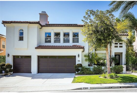 8879C1537498582056 7365 Westcliff Drive
