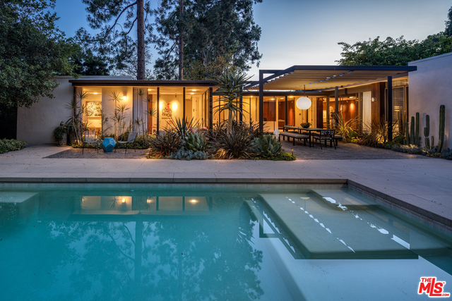 9406C1625691427893 9557 Lime Orchard