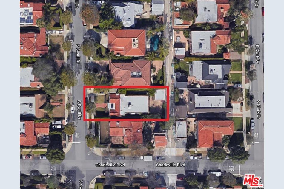 9422C1557167785747 152 S. Swall Drive