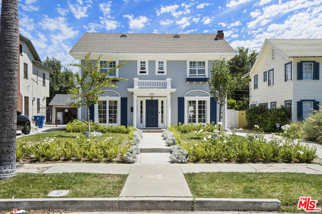 9422C1606338551308 850 S. Norton Ave