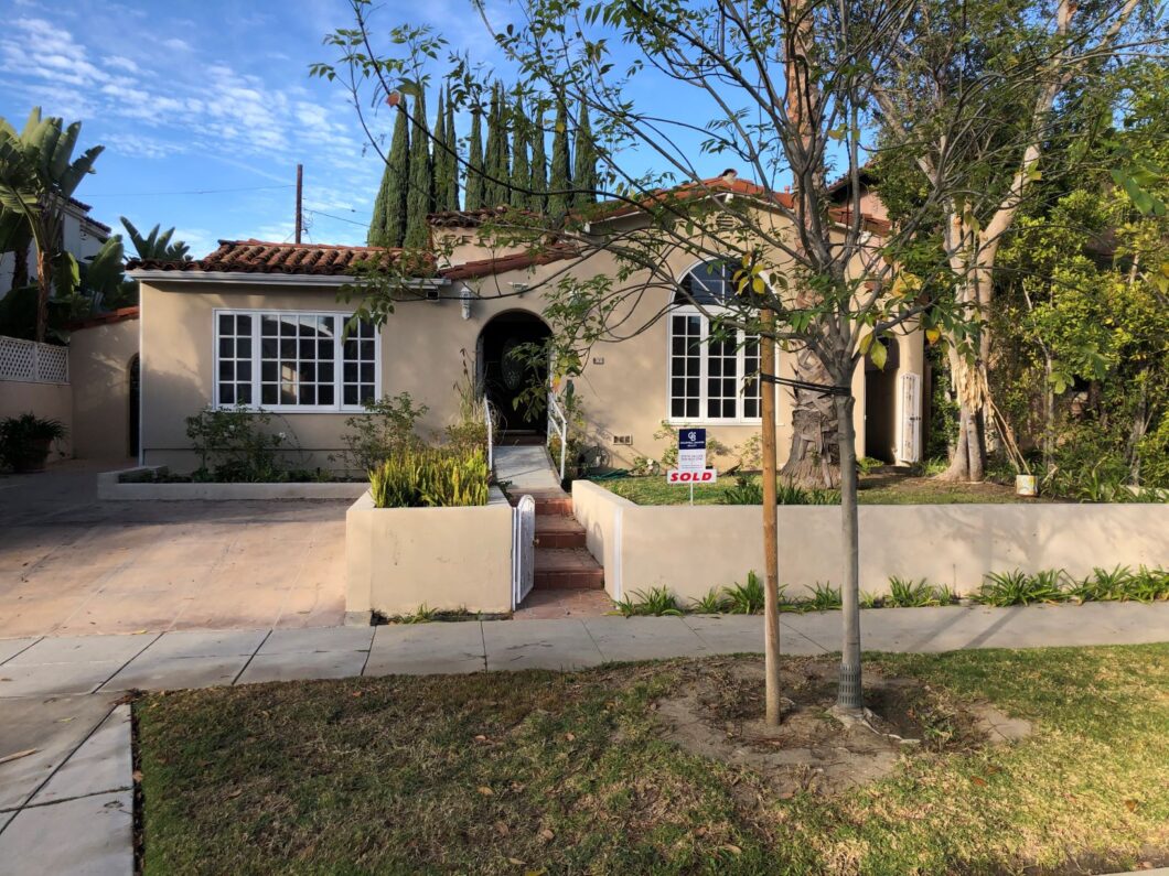 9422C1610568819154 303 N. Alpine Drive
