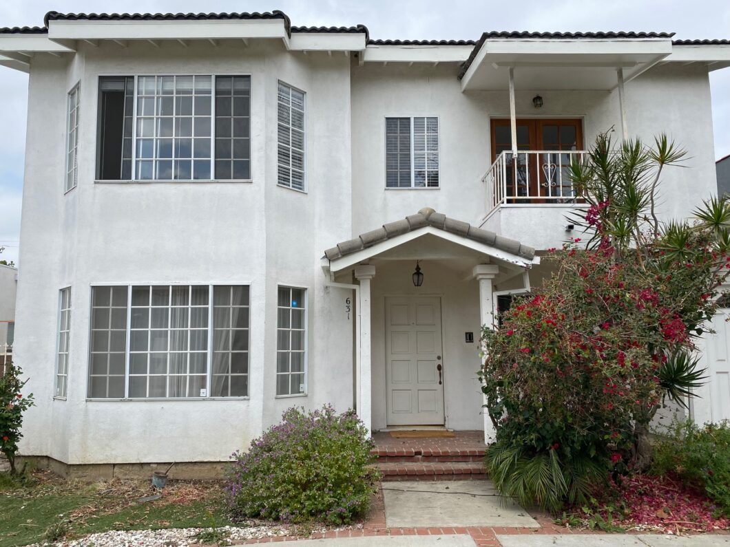 9422C1621361008425 631 633 N. Kilkea Drive