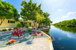 9633C1623084317546 3620 Sunrise Dr