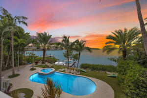 9633C1751489953674 116 Gulfside Dr