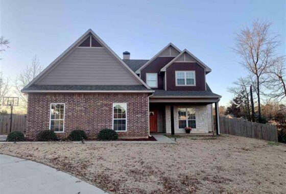 39607C1616703492660 3 Kelli Ct
