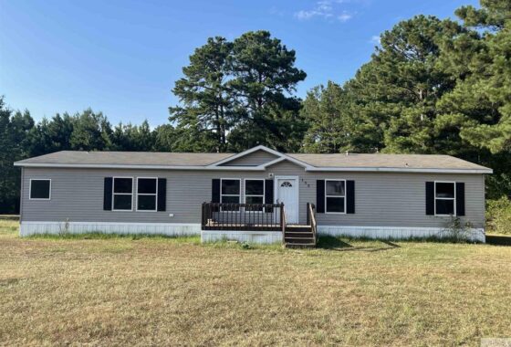 39607C1670973083541 135 River Bend