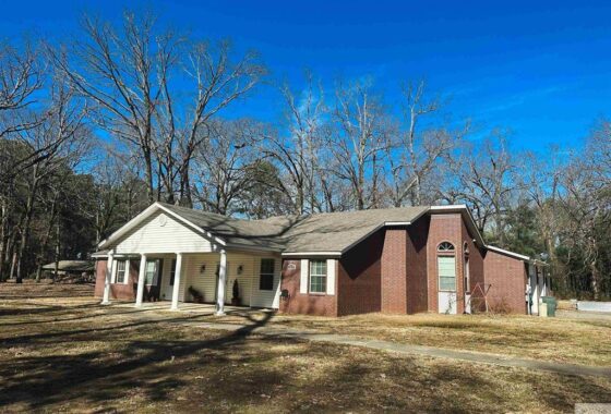 39607C1676995599650 122 Pine Haven Dr.