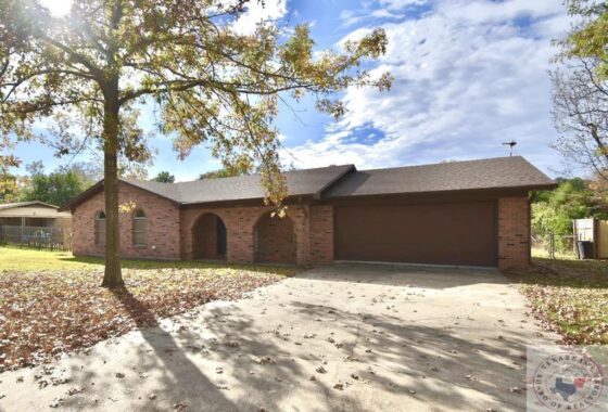 39607C1703107796280 4005 Pecos St.