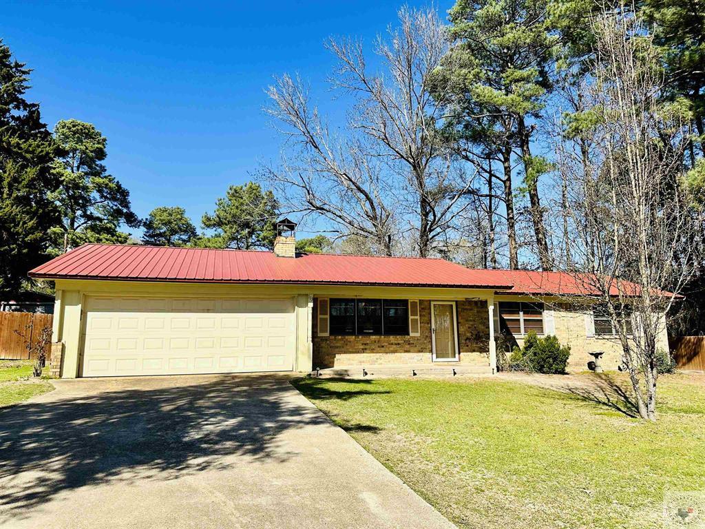 39607C1715379552176 113 Hickory