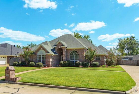 39607C1741380333226 5805 Meadowland Dr.