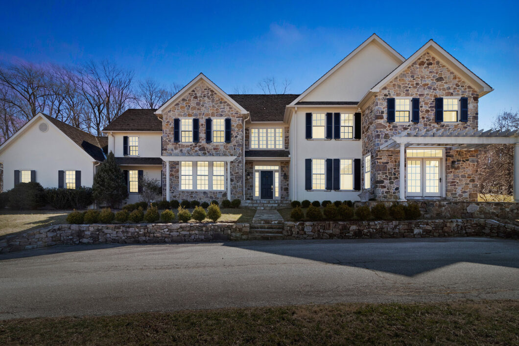64552C1788175760731 23 Eastwick Drive